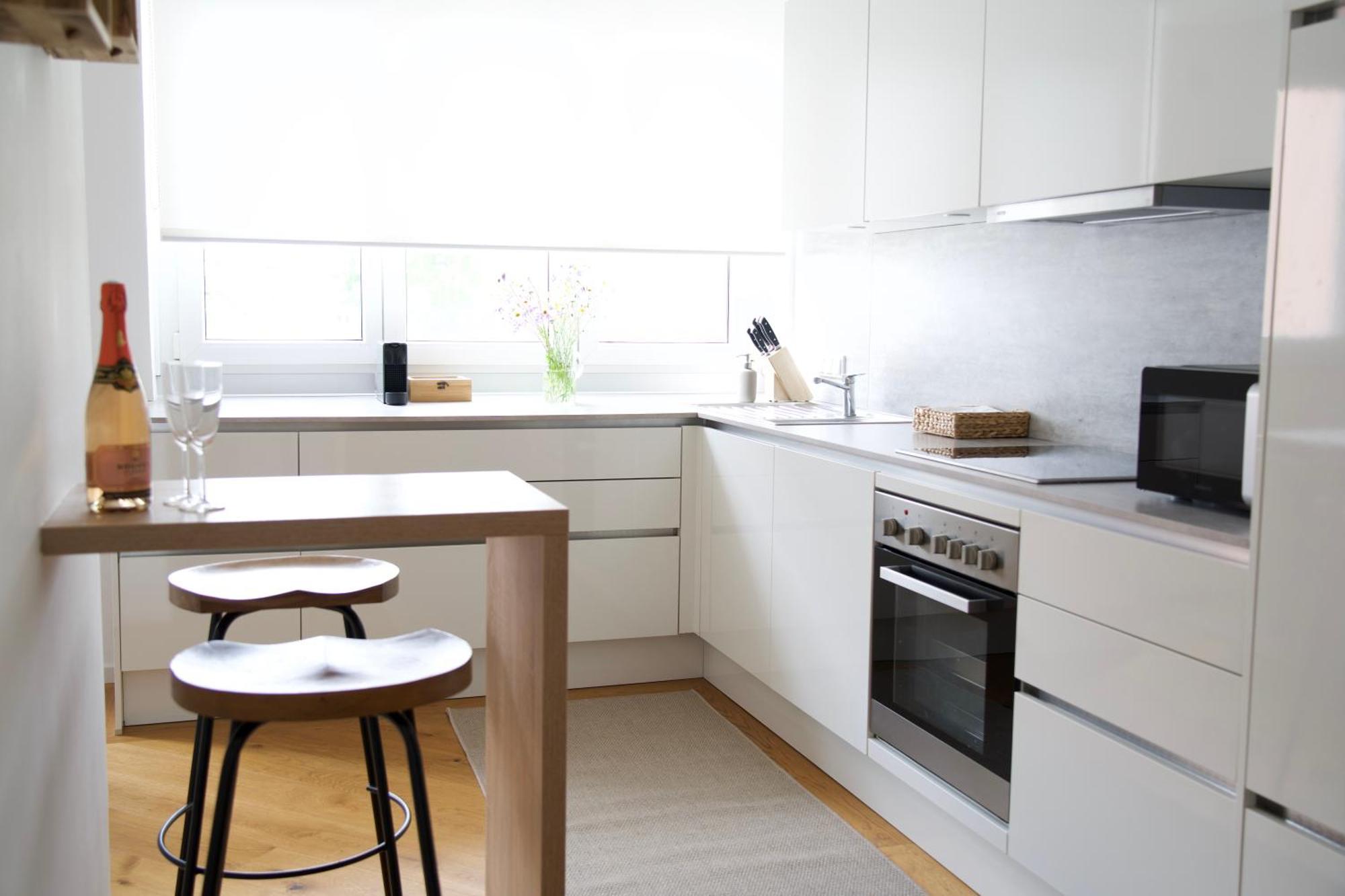 Urban Oasis Apartment *